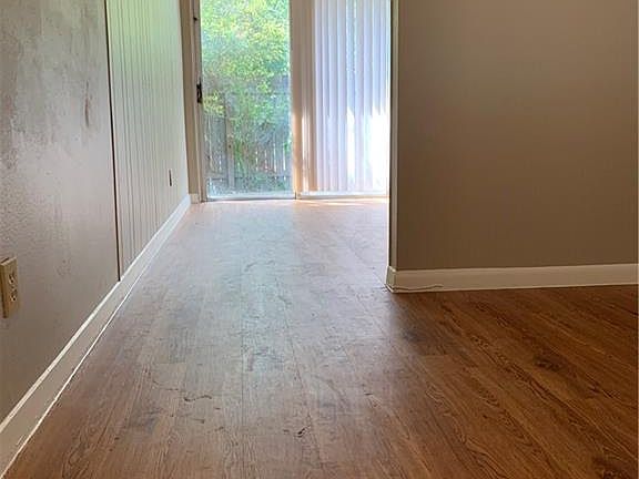 3rd image of 8509 Dryfield Dr #F