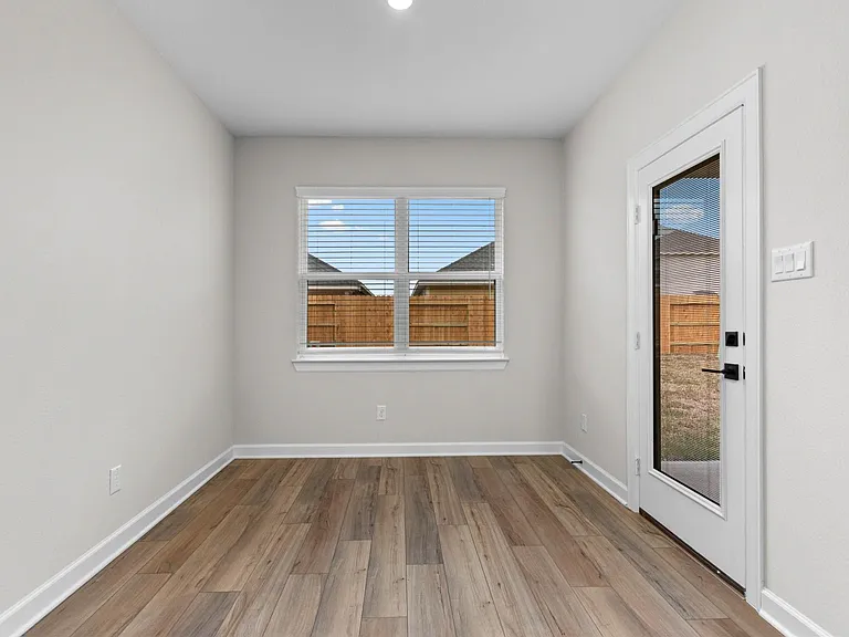1127 Campside Dr — Photo 7