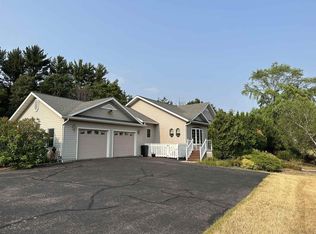 S670 Oak Hill Ln, Wisconsin Dells, WI 53965