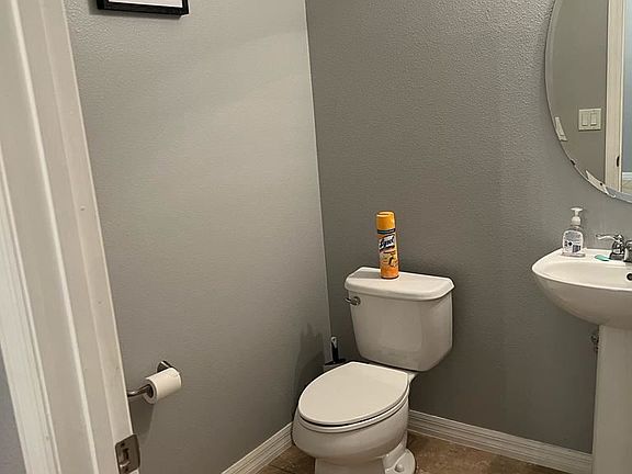 Hal Bathroom downstairs
