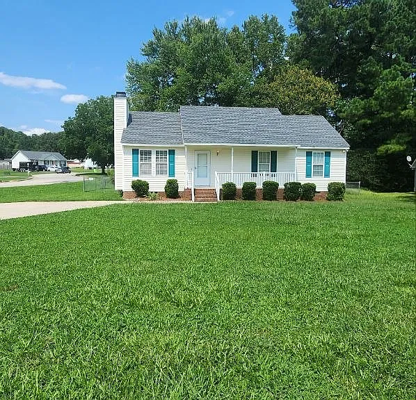 1009 Spruce Dr #TW5-1 — Photo 1