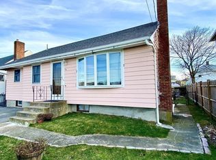 36 L St, Hull, MA 02045
