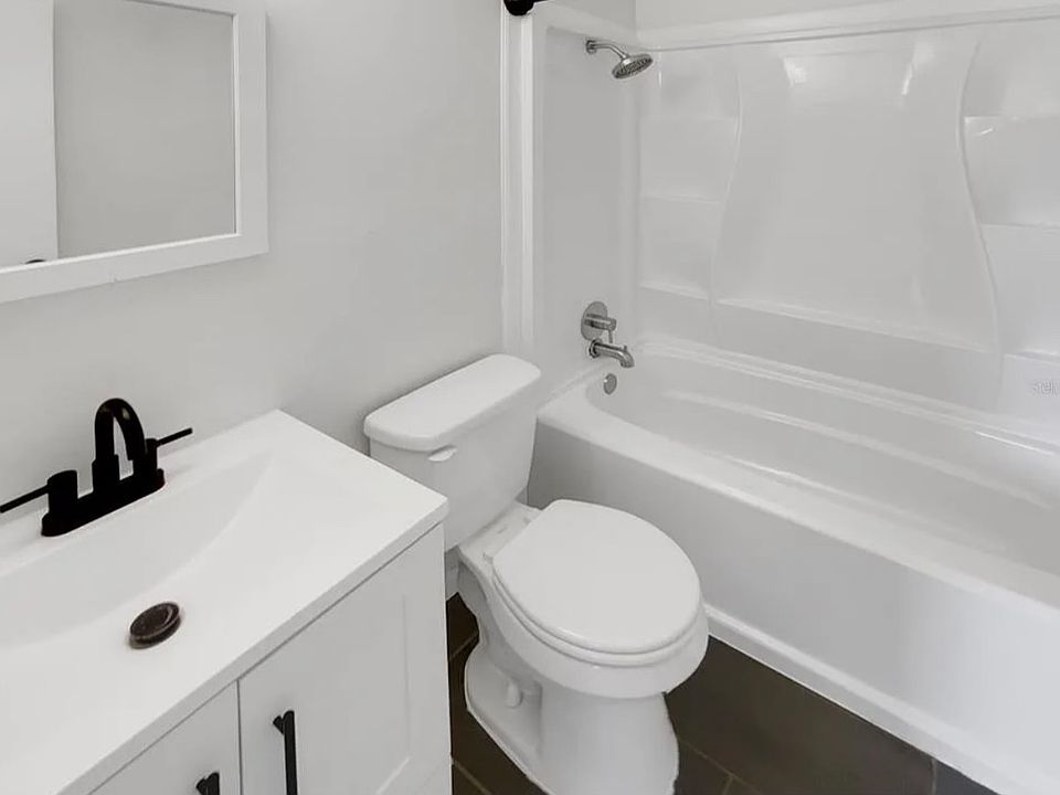 1st image of 14837 Sussex Dr #1007