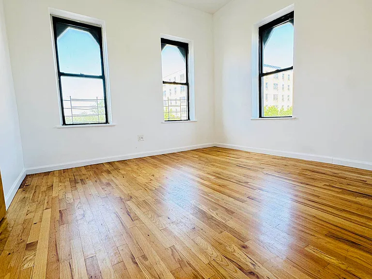 173 Bleecker St #4R — Photo 2