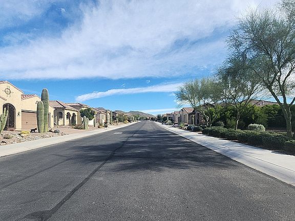 4th image of 6680 W Grandview Trl