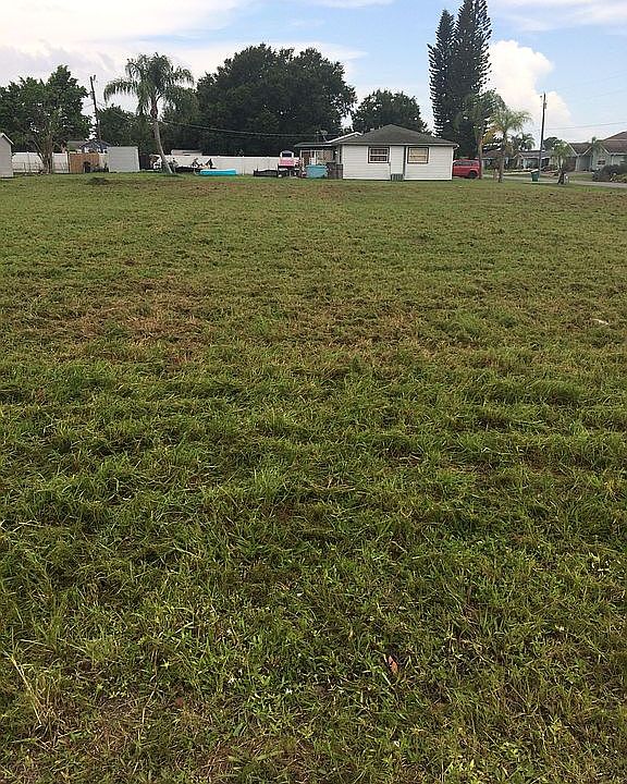 2nd image of 823 Spring Lake Blvd
