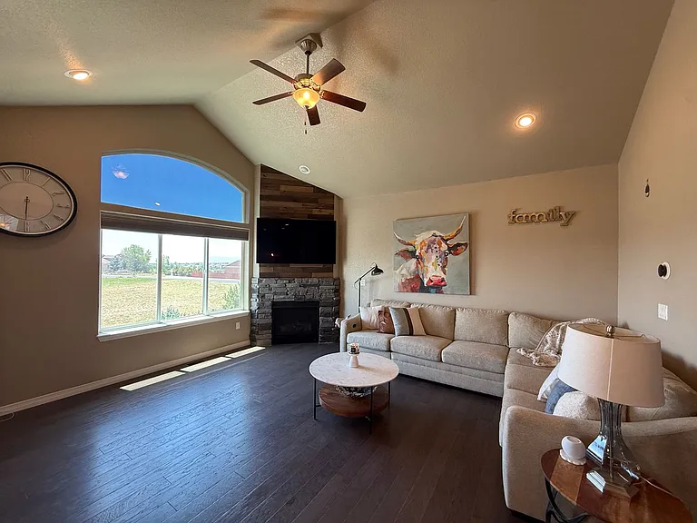 12519 Mount Lindsey Dr — Photo 10
