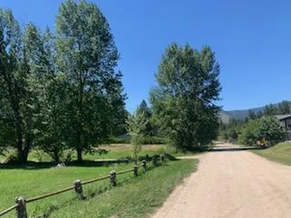 105 Parkway Dr, Alberton, MT 59820