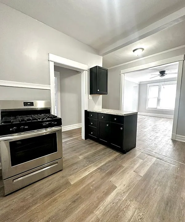 1214 W Rosemont Ave #1222-1