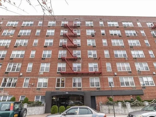 745 East 31st Street