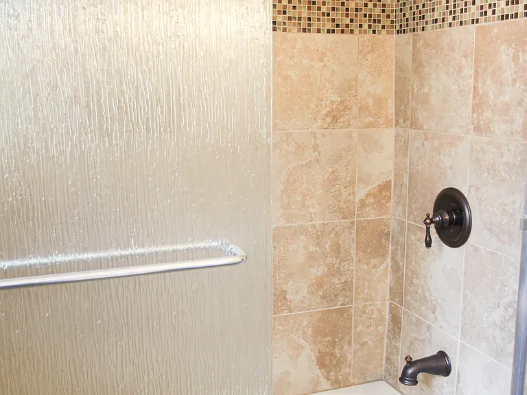 2nd Full Bath: Located on the Hallway between 1st and 2nd Bedrooms