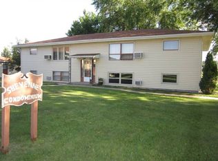 210 5th Ave NE, Valley city, ND 58072