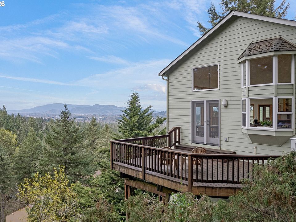 1st image of 653 Brookside Dr