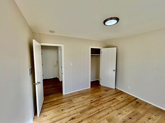 4th image of 834 14th St APT 4