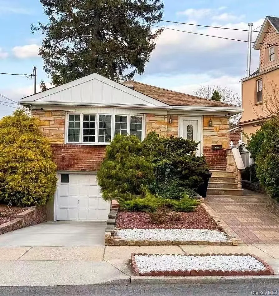 2643 211th Street photo 1
