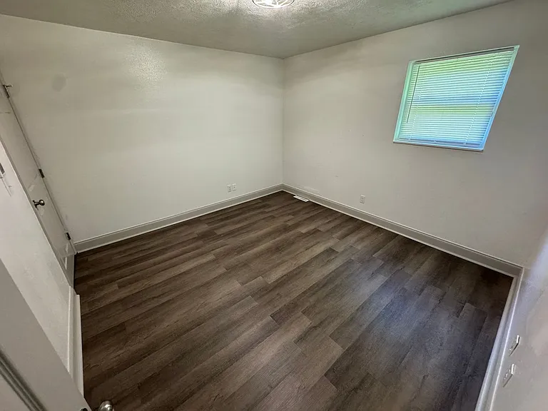 1155 McFarland St — Photo 5