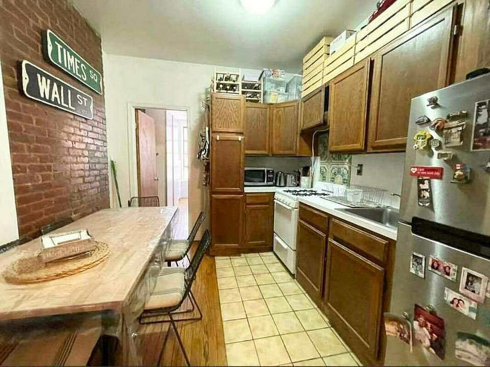 1st image of 300 E 91st St APT 2S