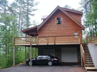 392 Hawk Hill Ln, Lakemont, GA 30552