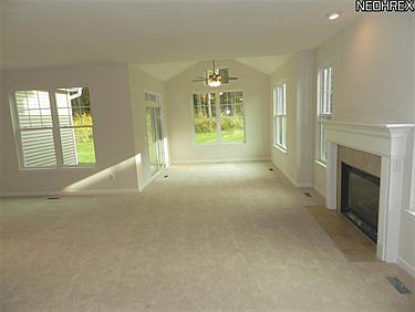 5th image of 31627 Forest Brook Oval #11