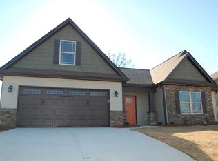 119 Sable Ln, Greenwood, SC 29649