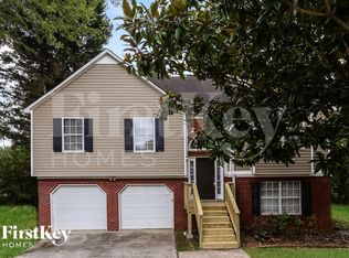 721 Peteywood Dr, Austell, GA 30106