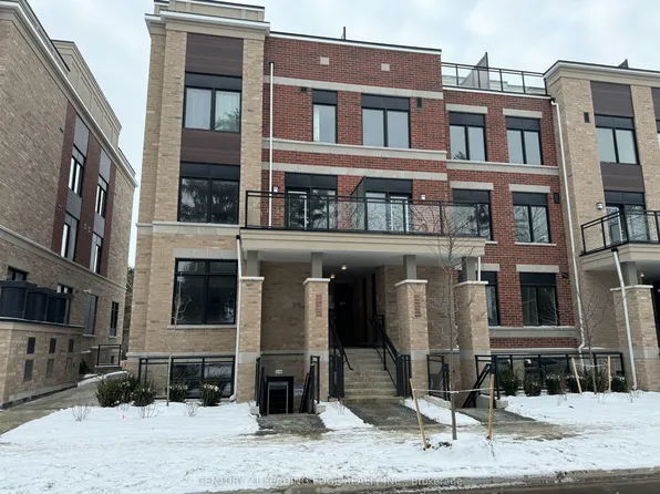 58 Elizabeth St S, Richmond Hill, ON