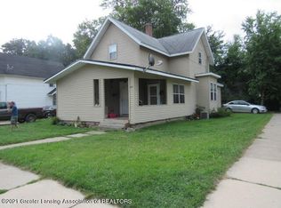 221 W Henry St, Charlotte, MI 48813