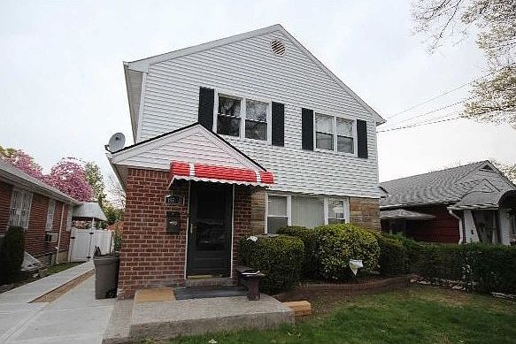 1st image of 16511 71st Ave