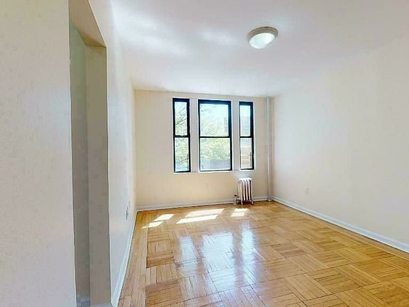 3rd image of 605 W 170th St APT 2K