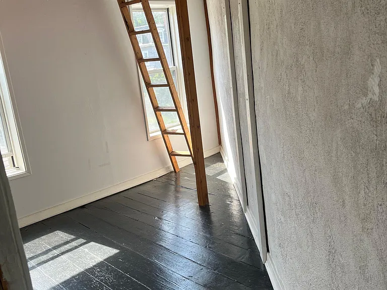 49-53 Reed St #3 — Photo 7