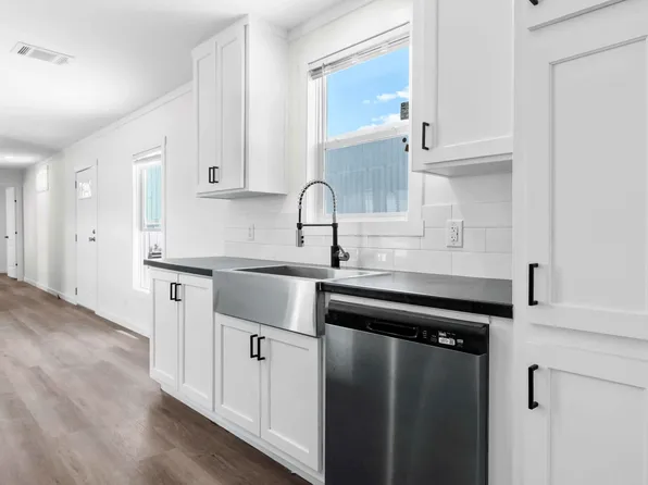 Marathon - Grapevine Plan, Lakeway Village