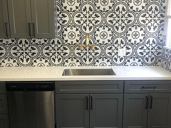 5th image of 5314 Loma Linda Ave #265B