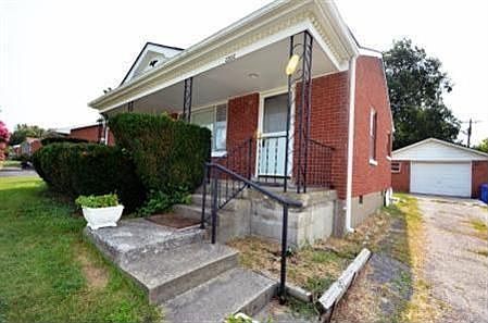 3rd image of 2302 Cabot Dr