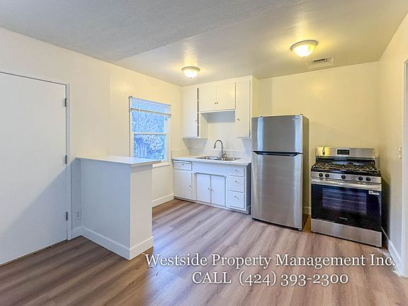 3rd image of 11742 Goshen Ave APT 3