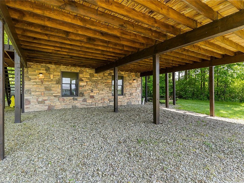 7832 Chase Dr, Jamestown, PA 16134 | MLS #1743767 | Zillow