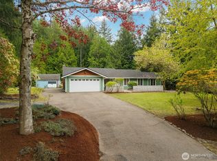 623 Foster Ln NE, Bremerton, WA 98311