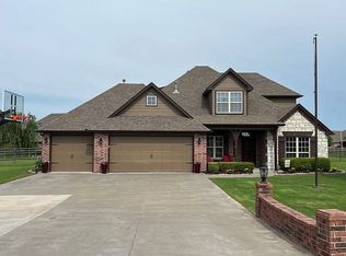 14151 N 62nd Ave E, Collinsville, OK 74021