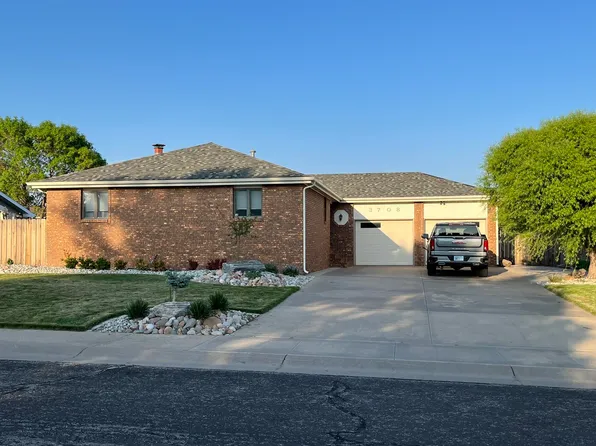3708 Hillcrest Dr, Hays, KS 67601