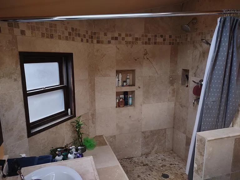 220 Surprise Ave — Photo 7
