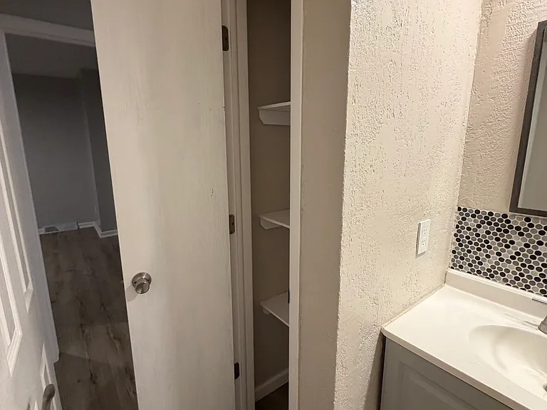 3227 Pickle Rd — Photo 14