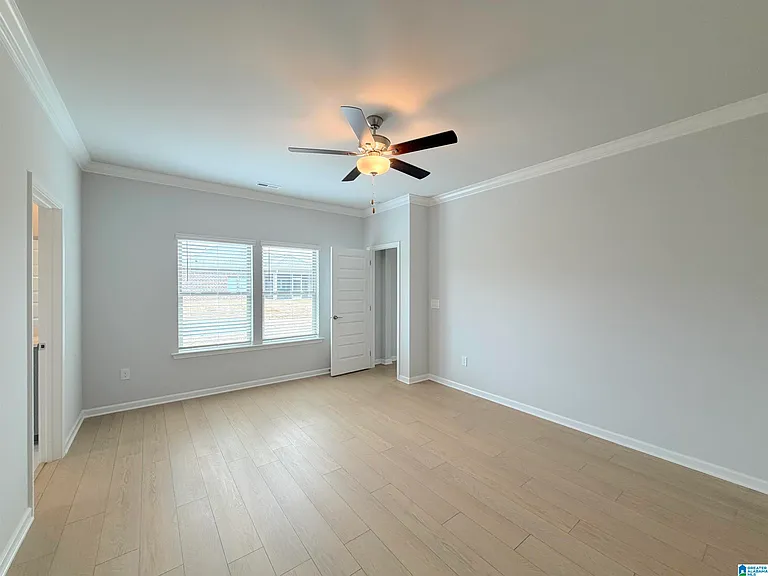 204 Stockyard Cir — Photo 12