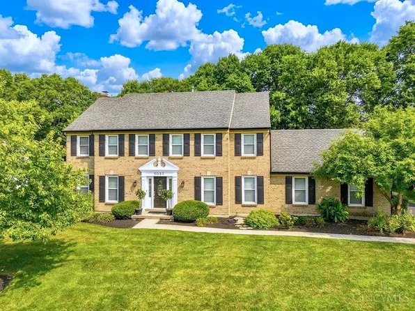 8033 Old Stable Ct, West Chester, OH 45069