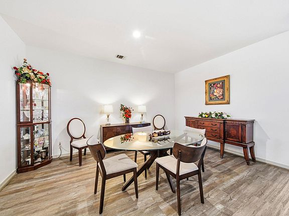 5th image of 3531 Joshua Grove Ln
