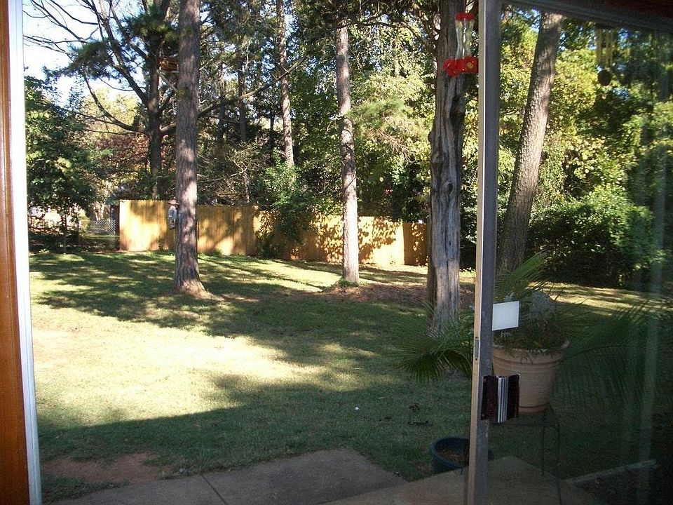 Huge fenced in back yard