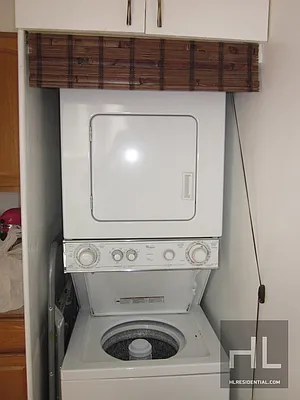 Rented by Highline Residential | media 52