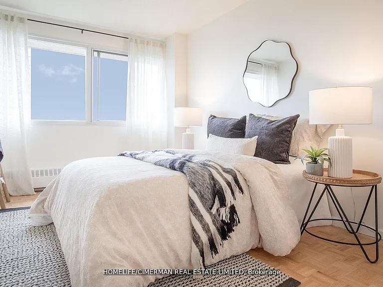 715 Don Mills Rd #1702 — Photo 24