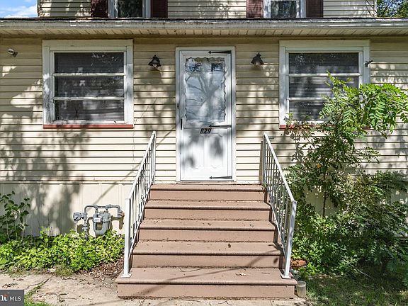2nd image of 829 S 2nd St