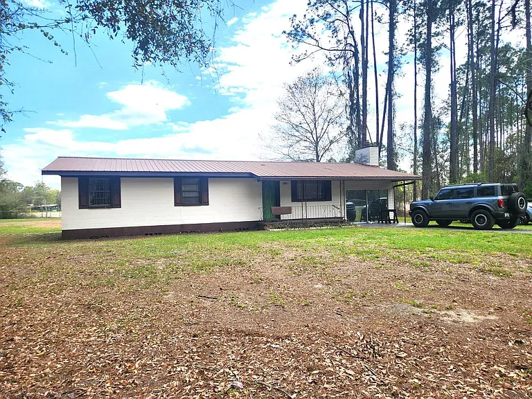 2355 SE State Road 100 — Photo 20