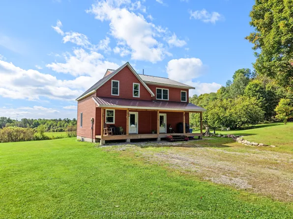 2111 Four Mile Lake Rd, North Bay, ON P1B 8G2