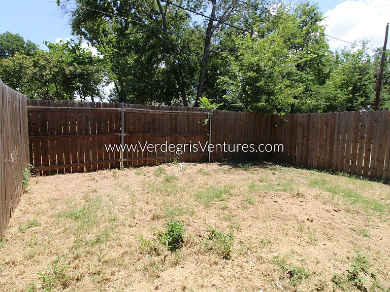 3411 8th Ave — Photo 16